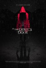 在魔鬼门前 At the Devils Door